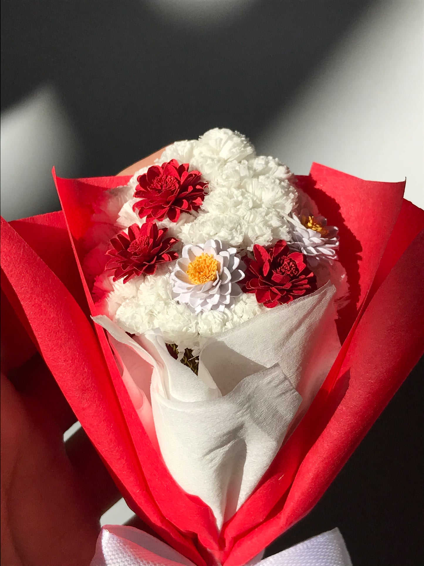 Fluffy – Paper Flower Bouquet