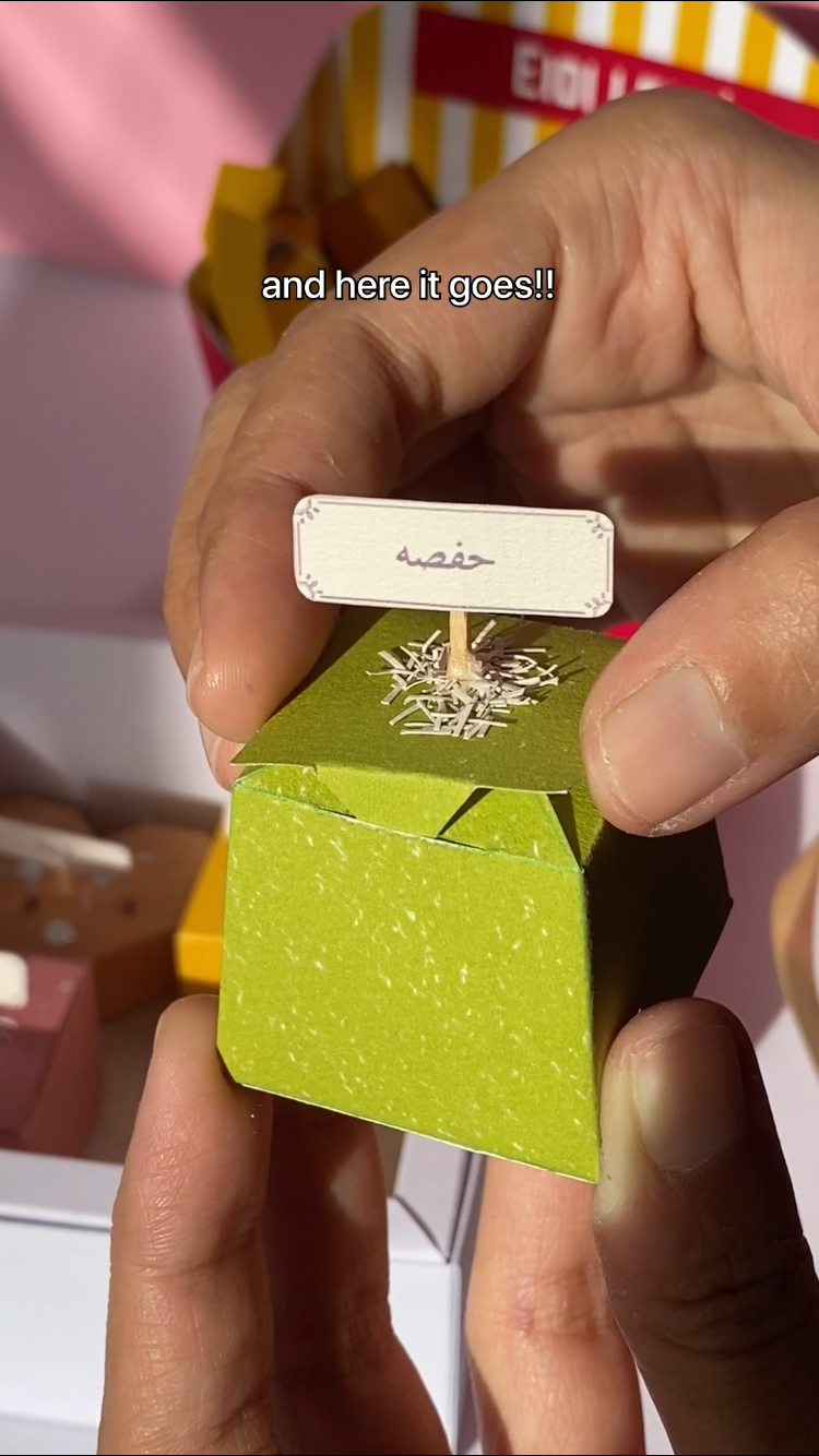 4- Piece Assorted Mithayi box - Eid envelope