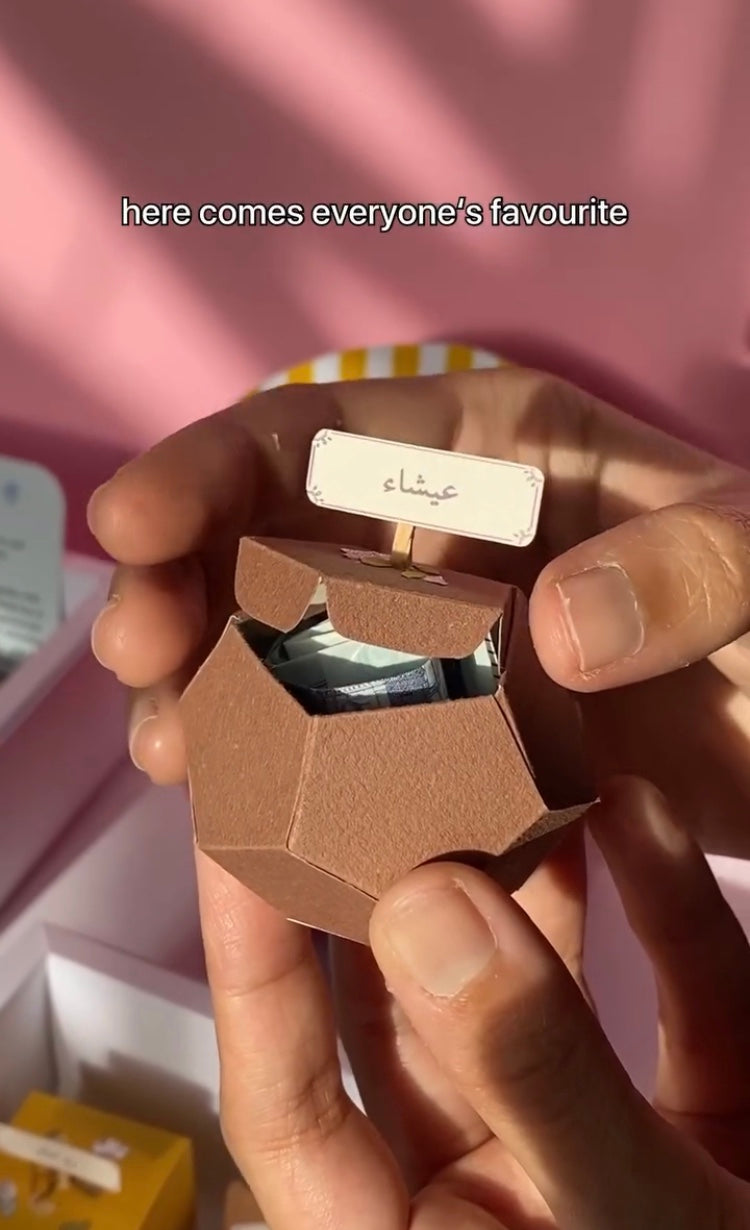 4- Piece Assorted Mithayi box - Eid envelope